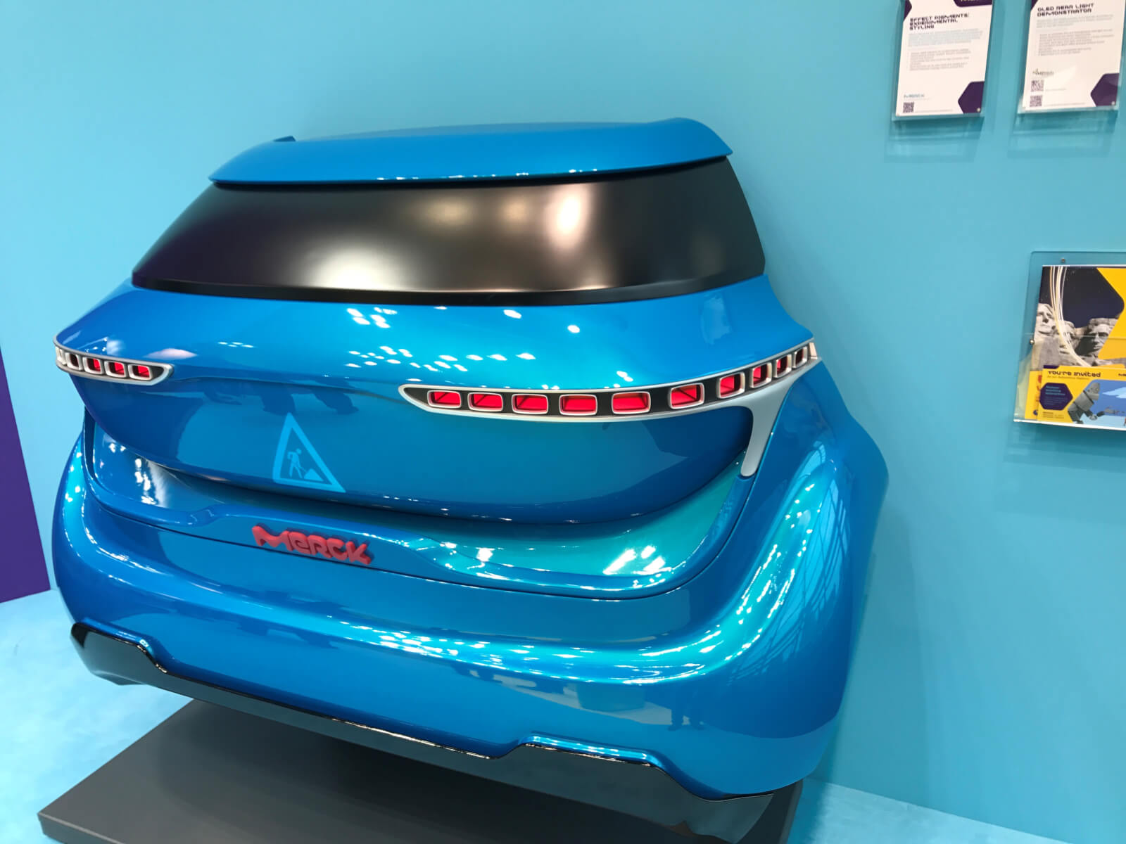 OLED rear light demonstrator at Merck booth at IAA