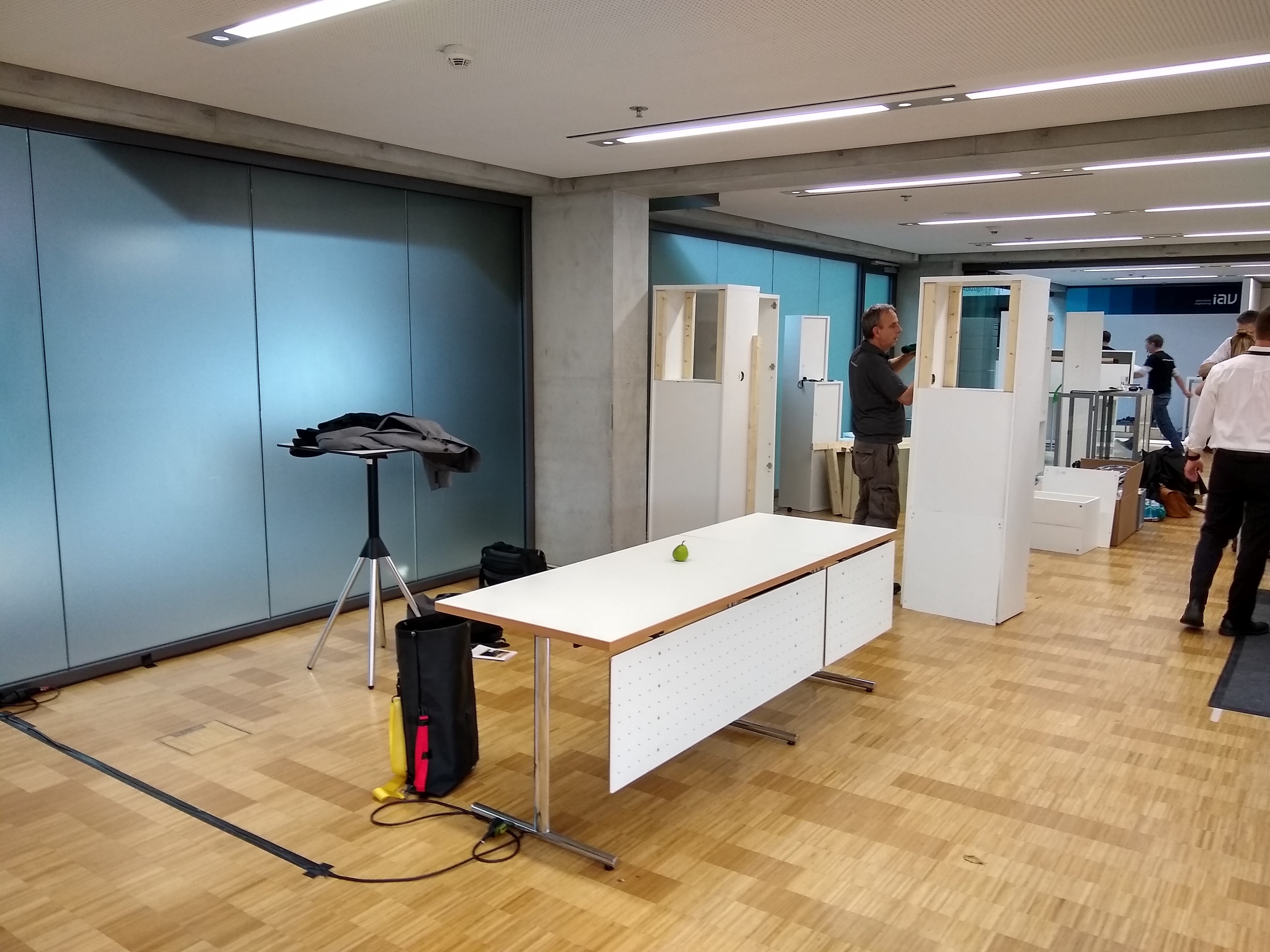 Deconstructed booth at ISAL 2019 | OLEDWorks